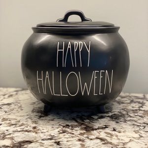 Rae Dunn Caldron HAPPY HALLOWEEN